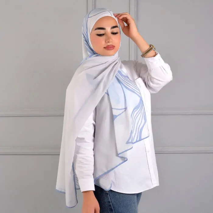 Hijab imprimé en crêpe - Danse des Roseaux Bleus (collection Fleurs de Printemps) – Image 2
