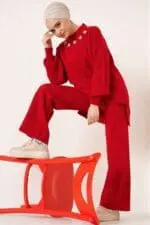 Ensemble Tricot rouge Perlé - Confort au Quotidien – Image 3