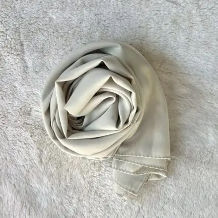 Hijab en Soie de Médine Beige vert pâle