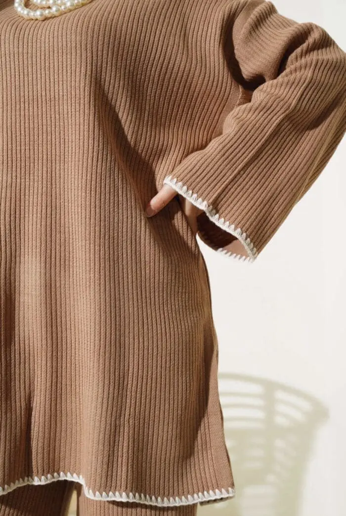 Ensemble Tricot brun-beige – Confort au Quotidien – Image 3