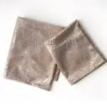 Hijab 2 Pièces en lycra nude doré avec dentelle – Modernité & Élégance – Image 2