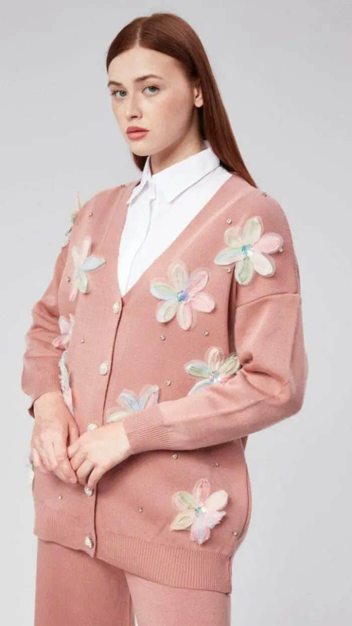 Ensemble Tricot 2 Pièces rose avec Fleurs en 3D - Confort et Élégance – Image 4