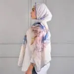 Hijab imprimé en crêpe – Envol de douceur (Collection Ange) – Image 3