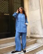 Ensemble 2 pièces en crêpe bleu à capuche – Chic & Léger pour l’Eté – Image 6