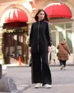 ⁦Ensemble 2 pièces en coton noir – Sport chic urbain⁩ - الصورة ⁦2⁩