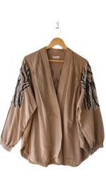 Cardigan long brodé brun-beige – Léger et élégant pour le Printemps-Été – Image 5