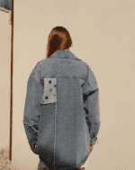Veste en jean avec motifs étoiles - Tendance et Style pour le Printemps-Été – Image 4