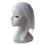 Bonnet traditionnel syrien blanc en coton – sous-hijab triangle noué à l’arrière