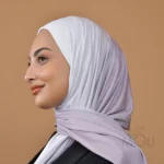 Hijab Pratique effet lacoste – Ombré blanc cassé et mauve clair (sélection MouStyles) – Image 2